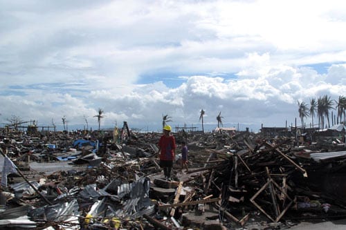 The Darang Family and the Super Typhoon by Raymund P. Reyes